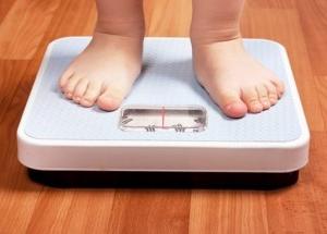 신생아의 체중 증가율 (월별) : 1 세 미만 어린이 발달율